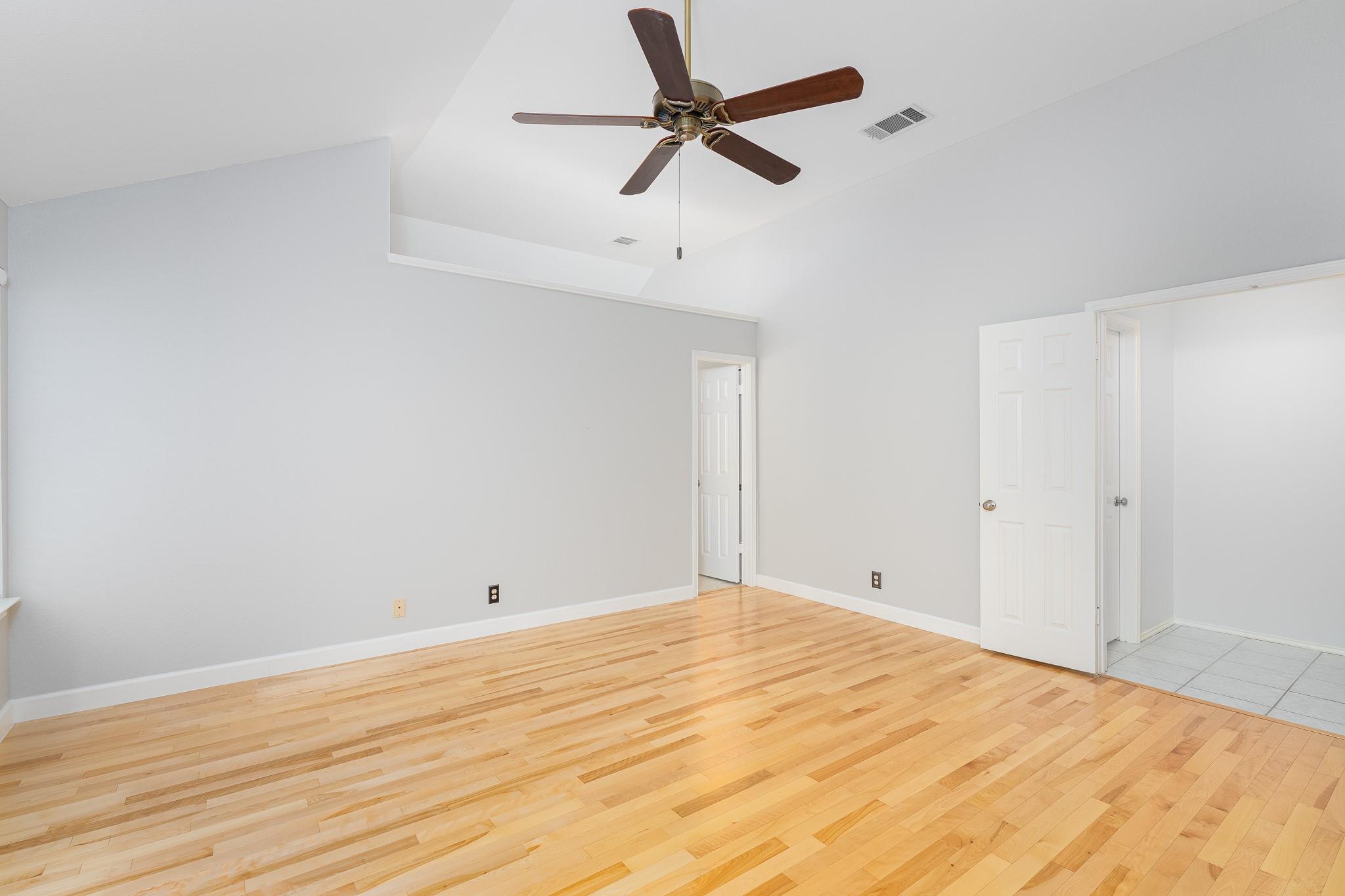 9106 Marybank Dr Property Photo 19