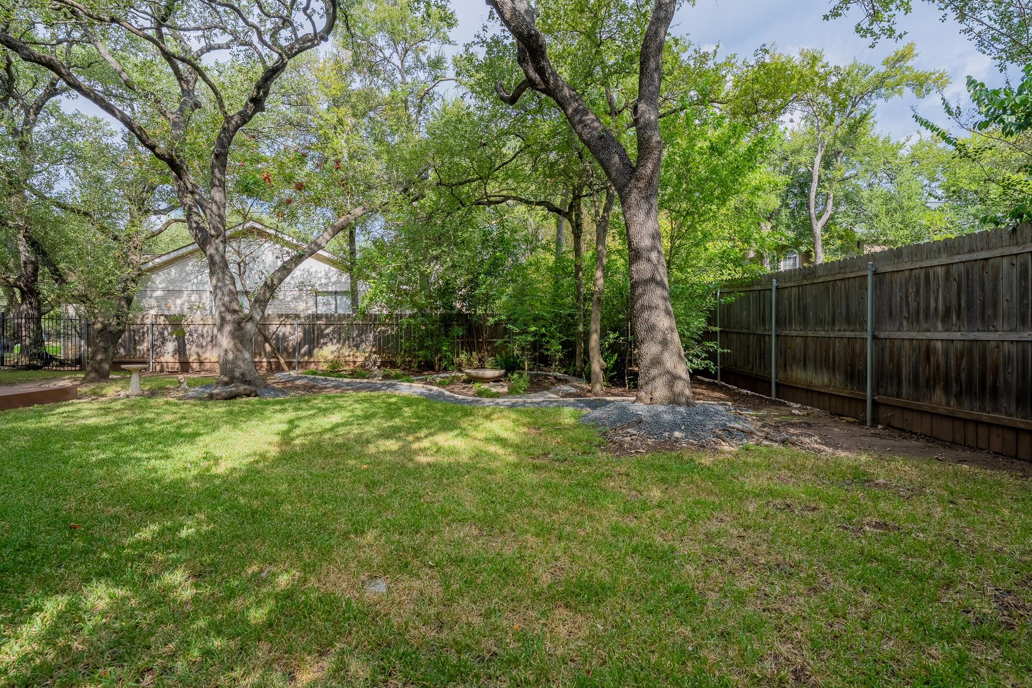 9106 Marybank Dr Property Photo 33