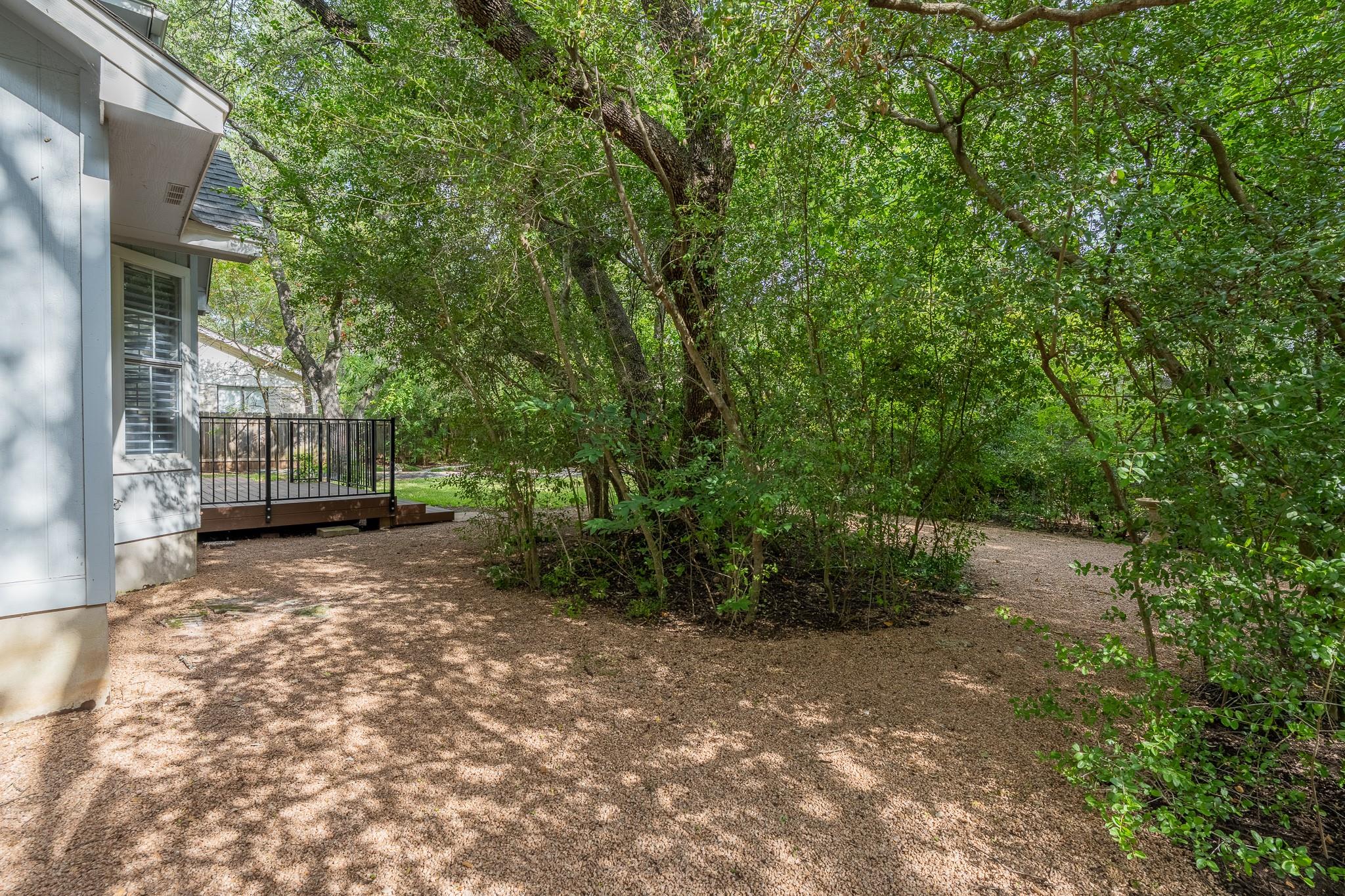 9106 Marybank Dr Property Photo 35