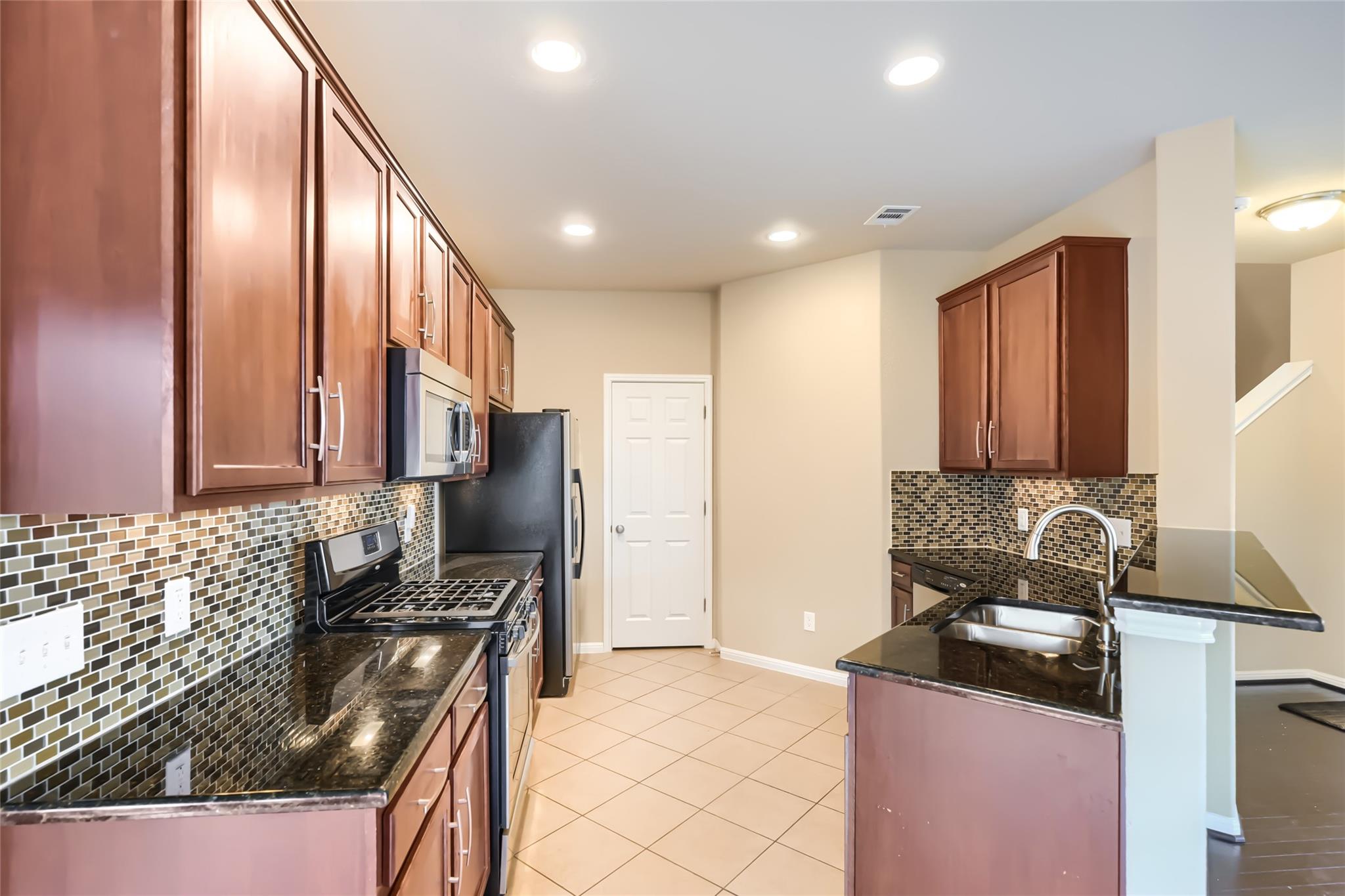 11400 Parmer Ln #103 Property Photo 14