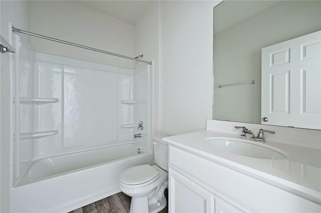 147 Longstraw Dr Property Photo 20