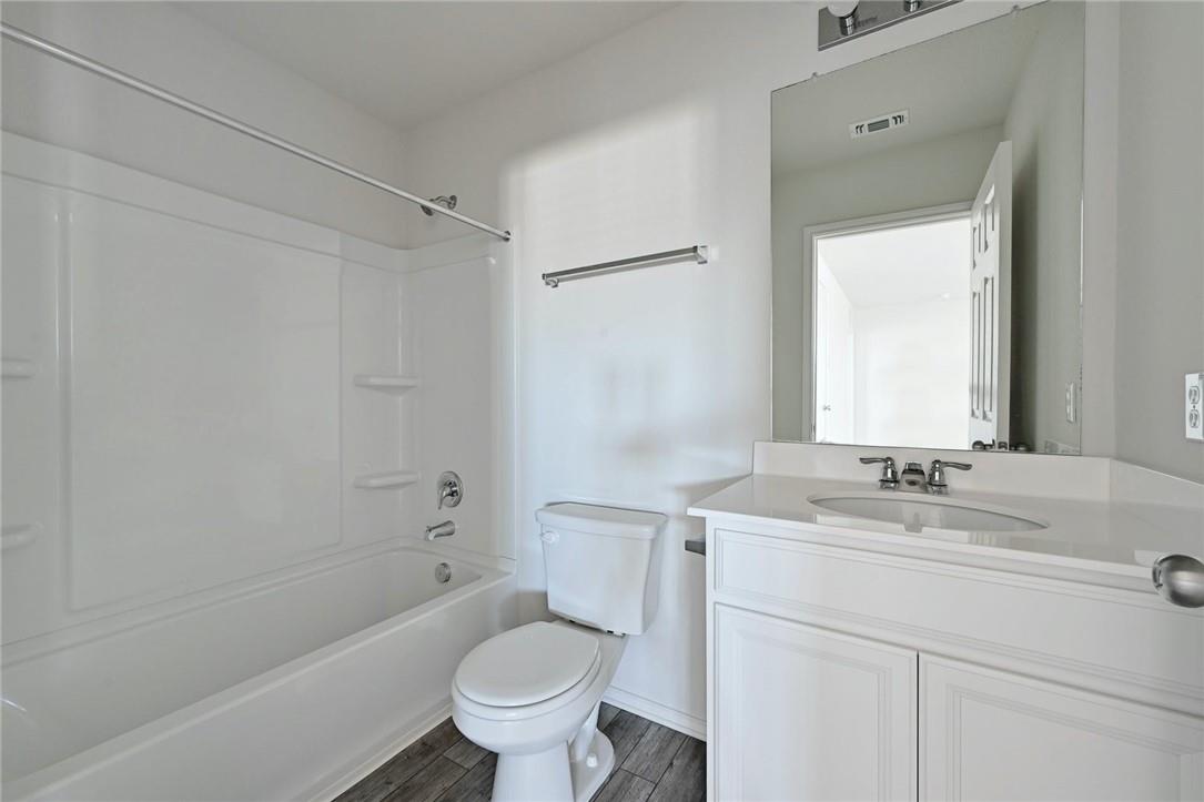 147 Longstraw Dr Property Photo 25
