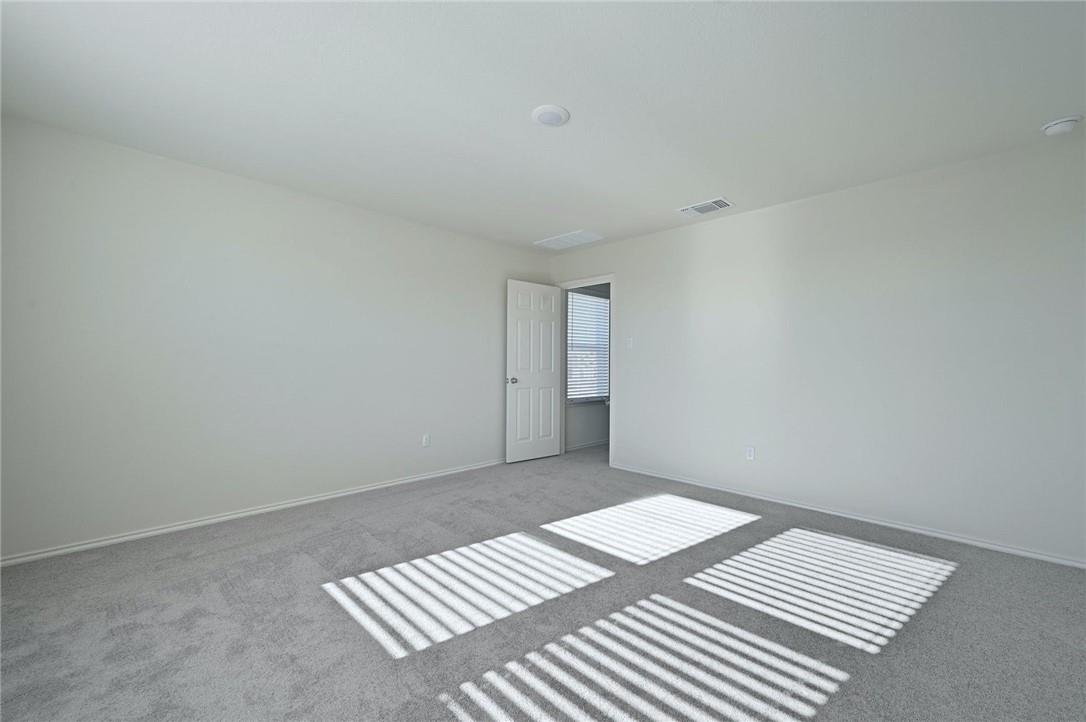 147 Longstraw Dr Property Photo 27