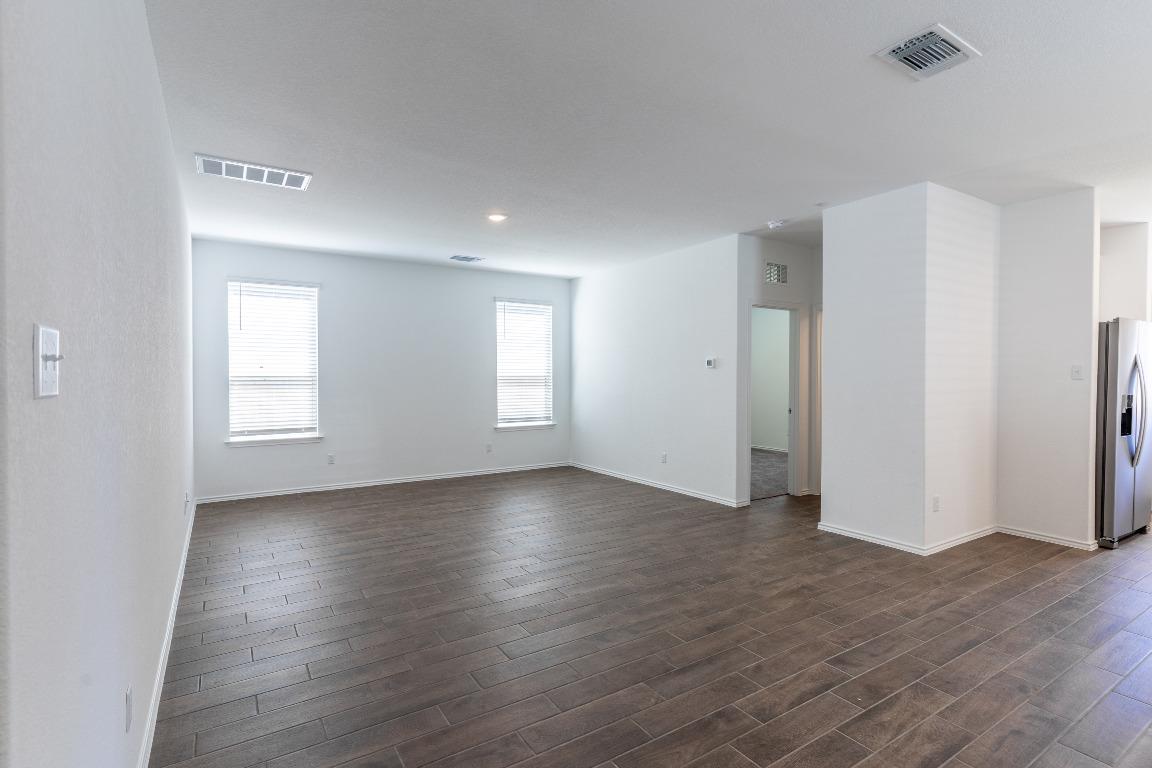 308 Redonda Dr Property Photo 3