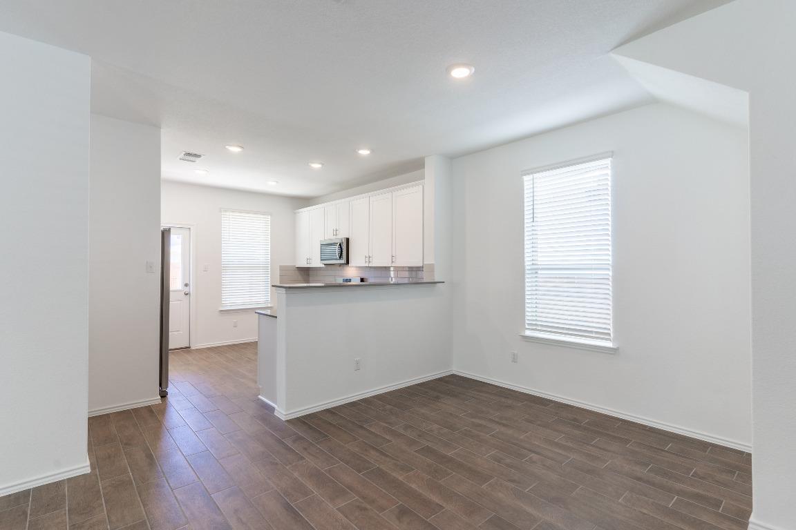 308 Redonda Dr Property Photo 6