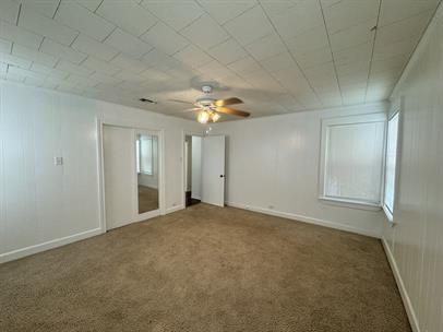 415 N Doak St Property Photo 6