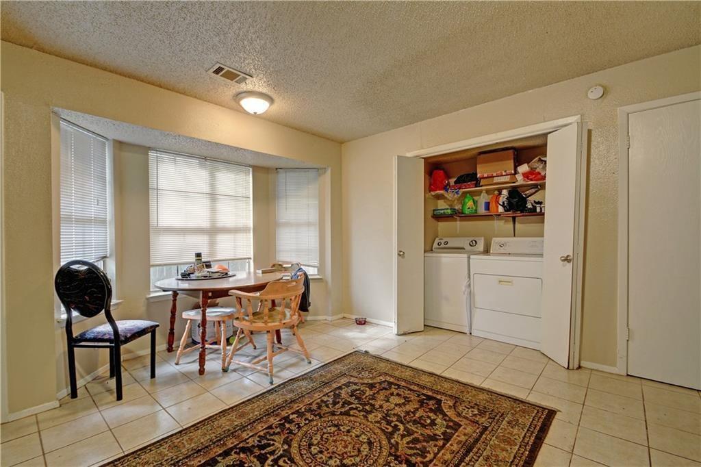2011 Kirksey Dr #a Property Photo 2