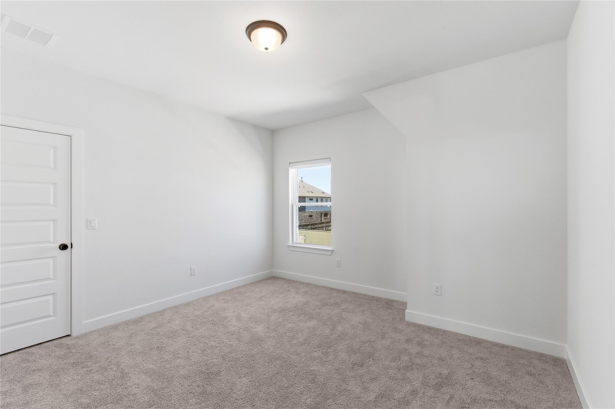396 Hollister Dr Property Photo 26