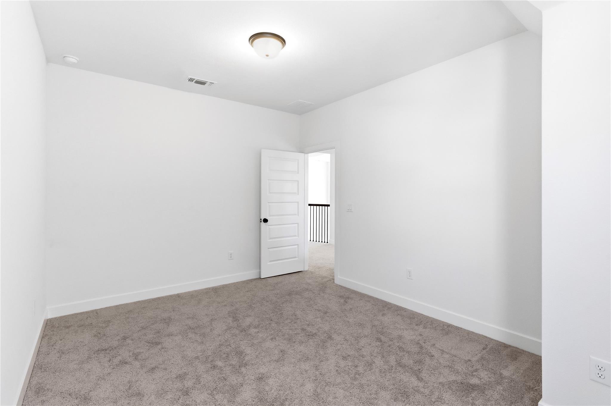 396 Hollister Dr Property Photo 29