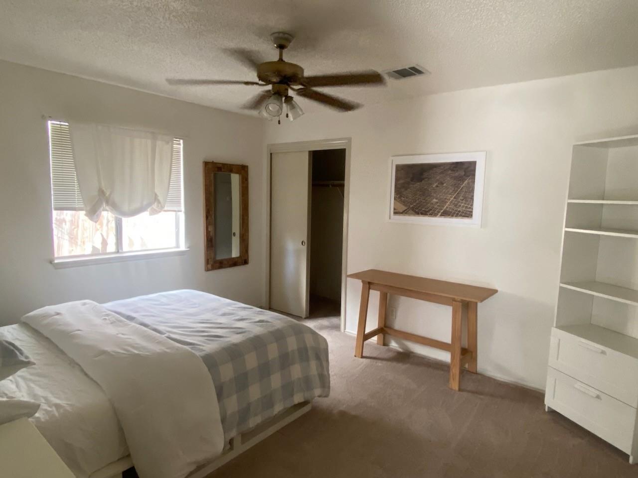 1811 Lobelia Dr Property Photo 17