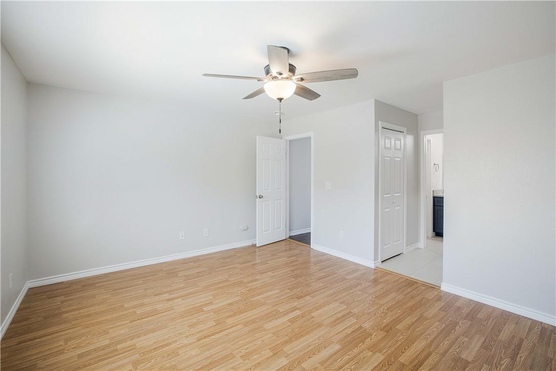 214 Lizzie St #b Property Photo 11