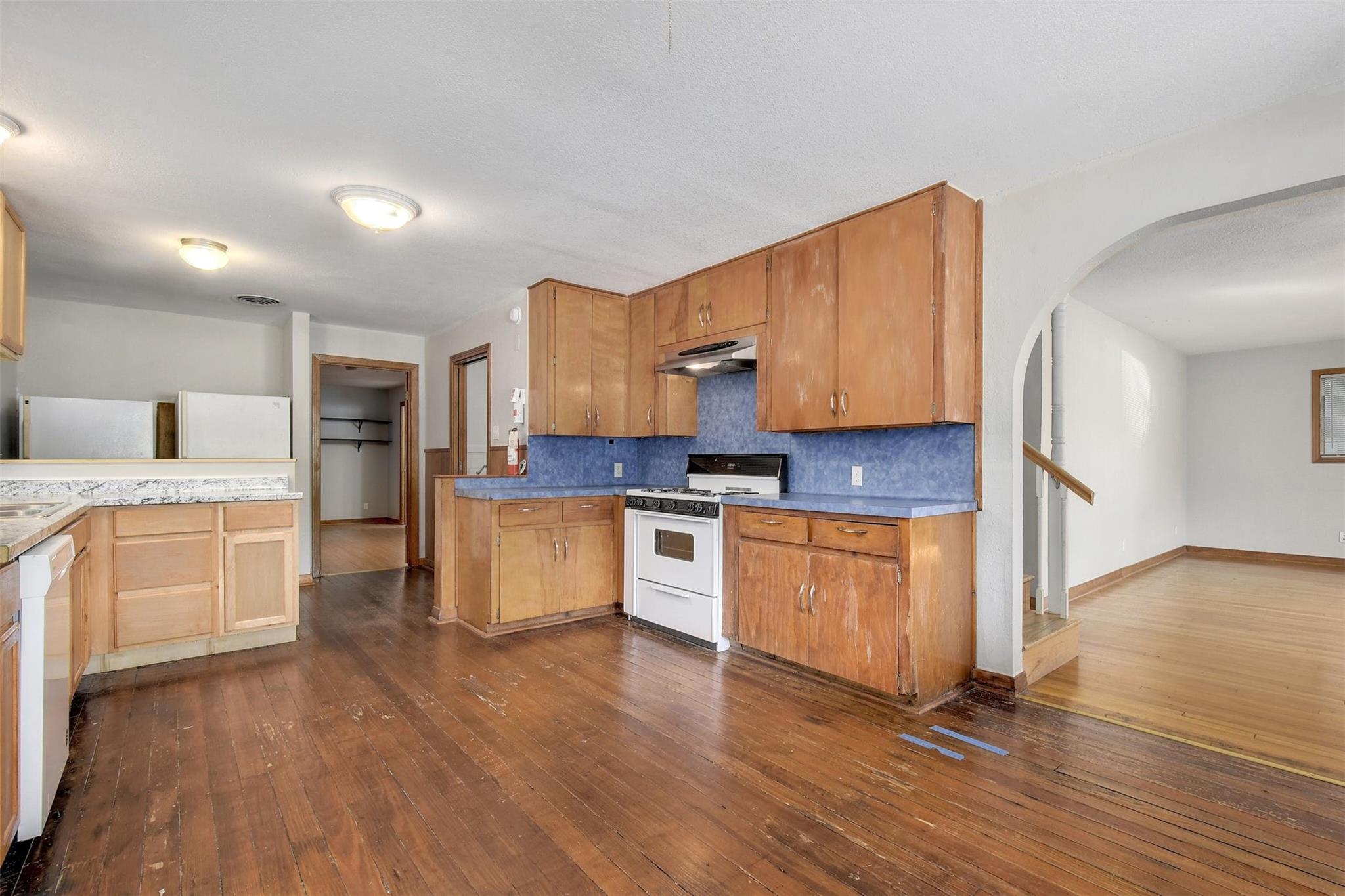 4306 Avenue B None Property Photo 8