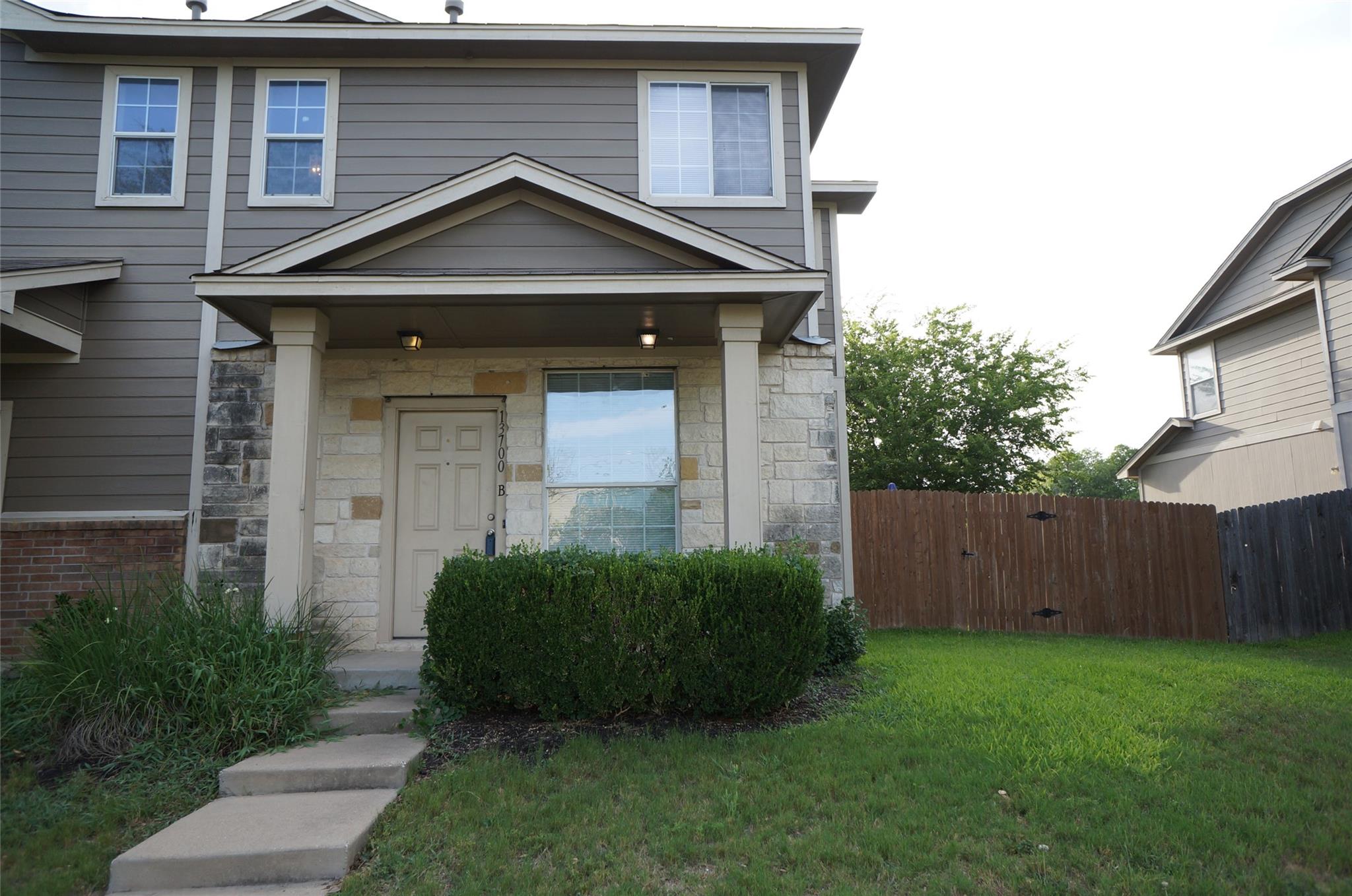 13700 Harris Ridge Blvd #b Property Photo 1