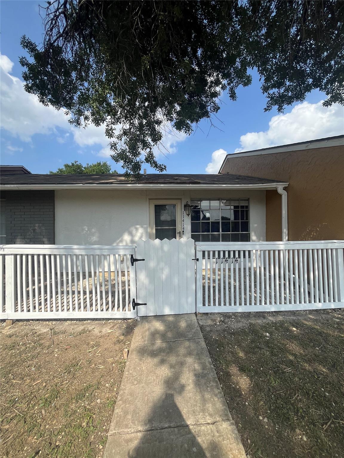 11414 Spring Trail St Property Photo 1