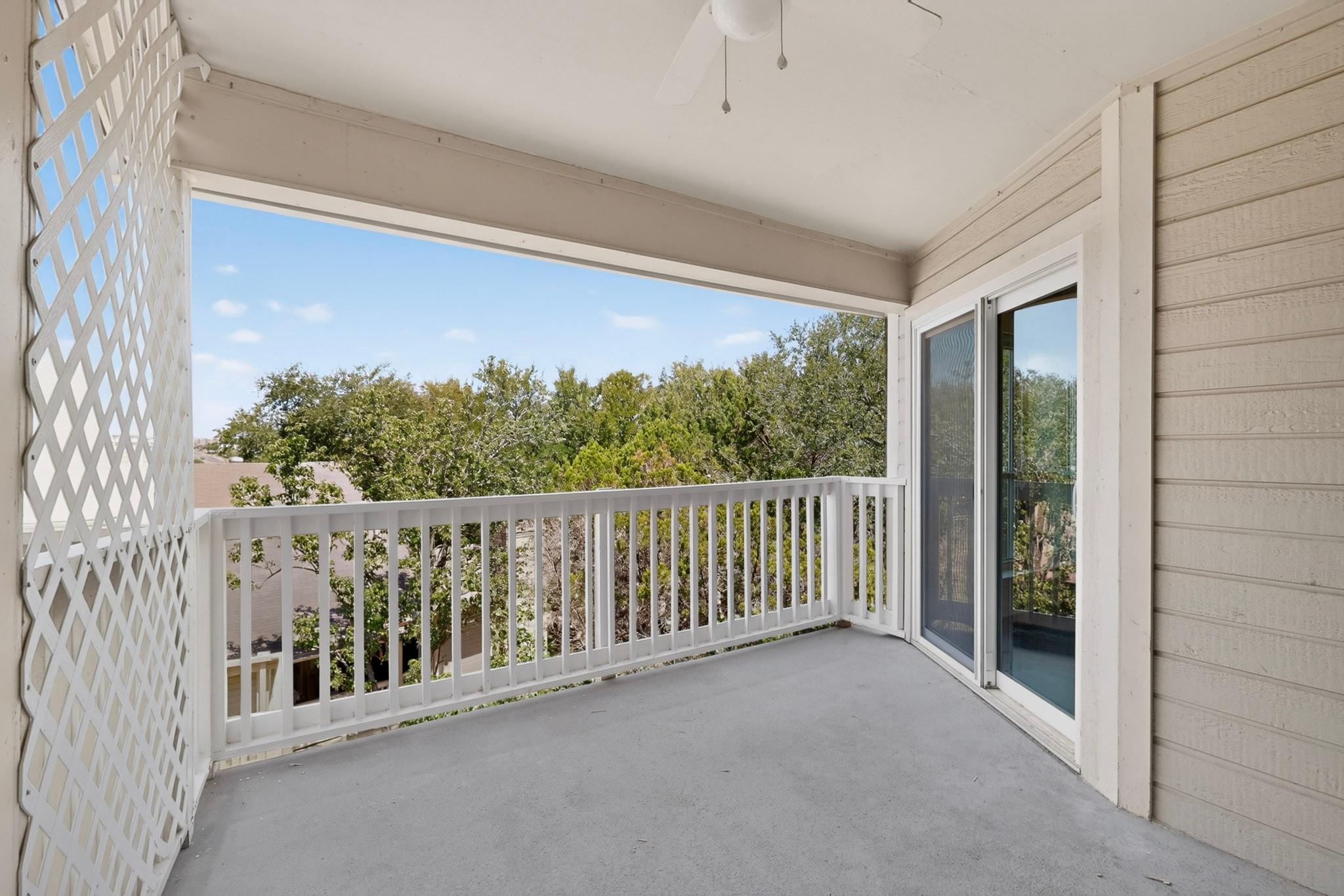 2450 Wickersham Ln #1008 Property Photo 23