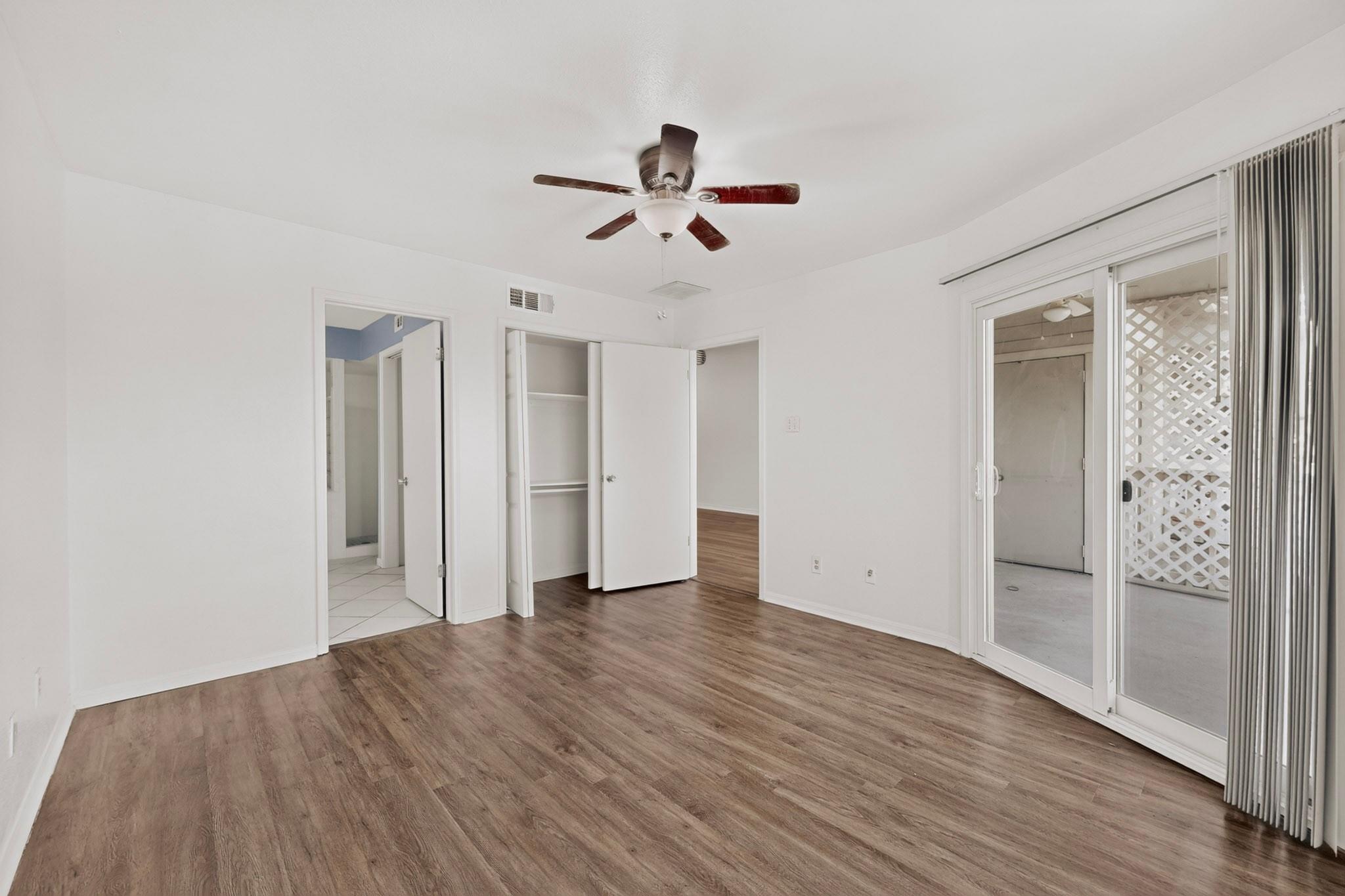2450 Wickersham Ln #1008 Property Photo 24