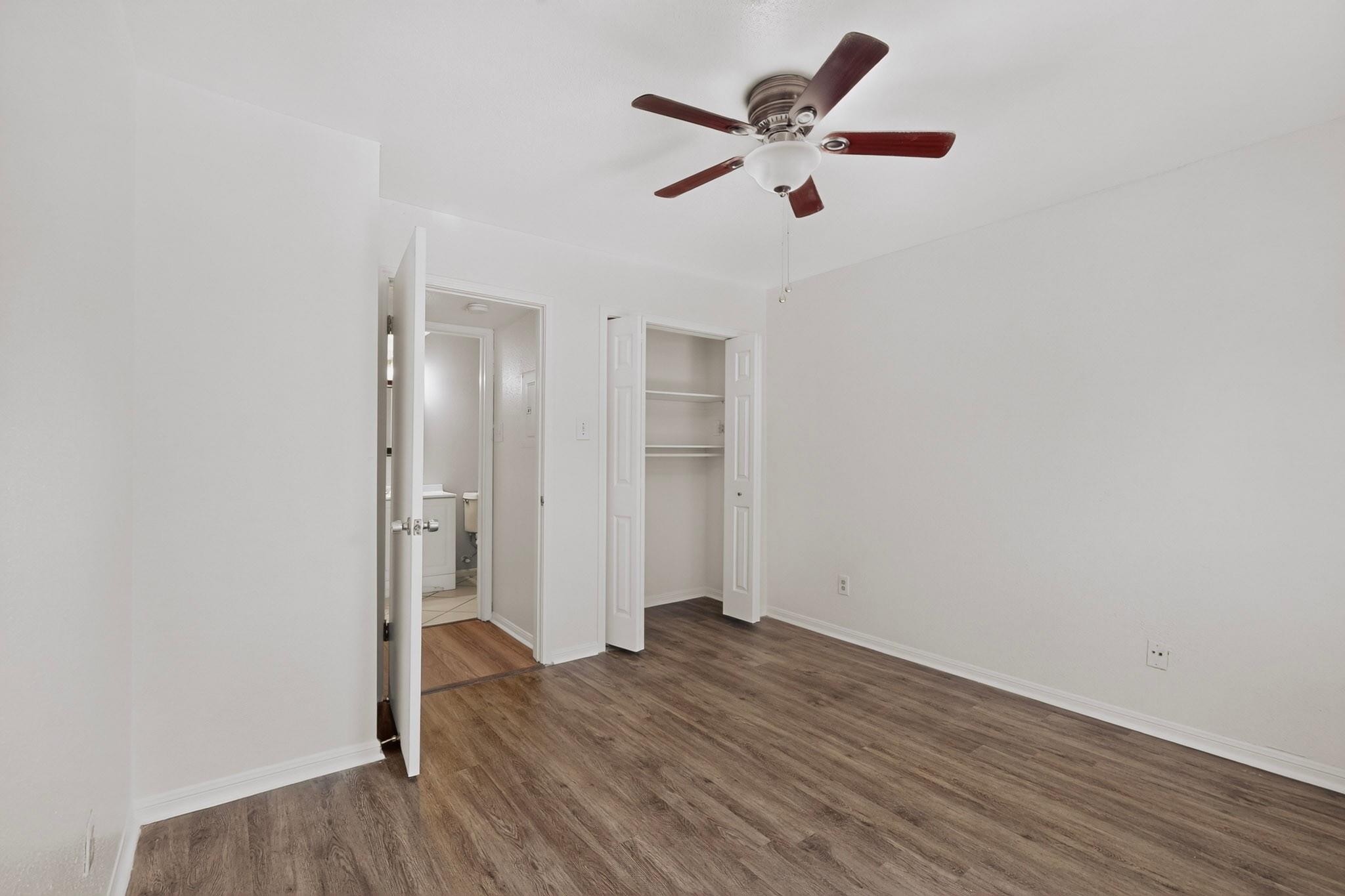 2450 Wickersham Ln #1008 Property Photo 33