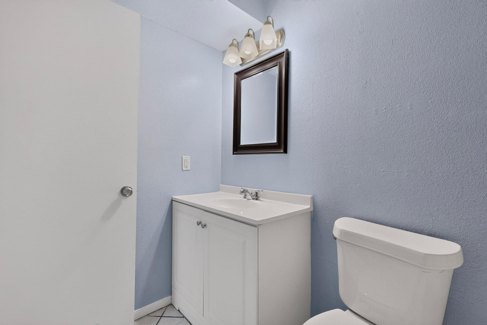 2450 Wickersham Ln #1008 Property Photo 35