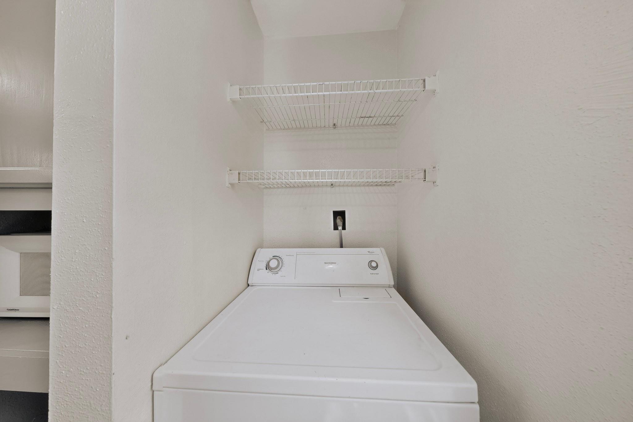 2450 Wickersham Ln #1008 Property Photo 37