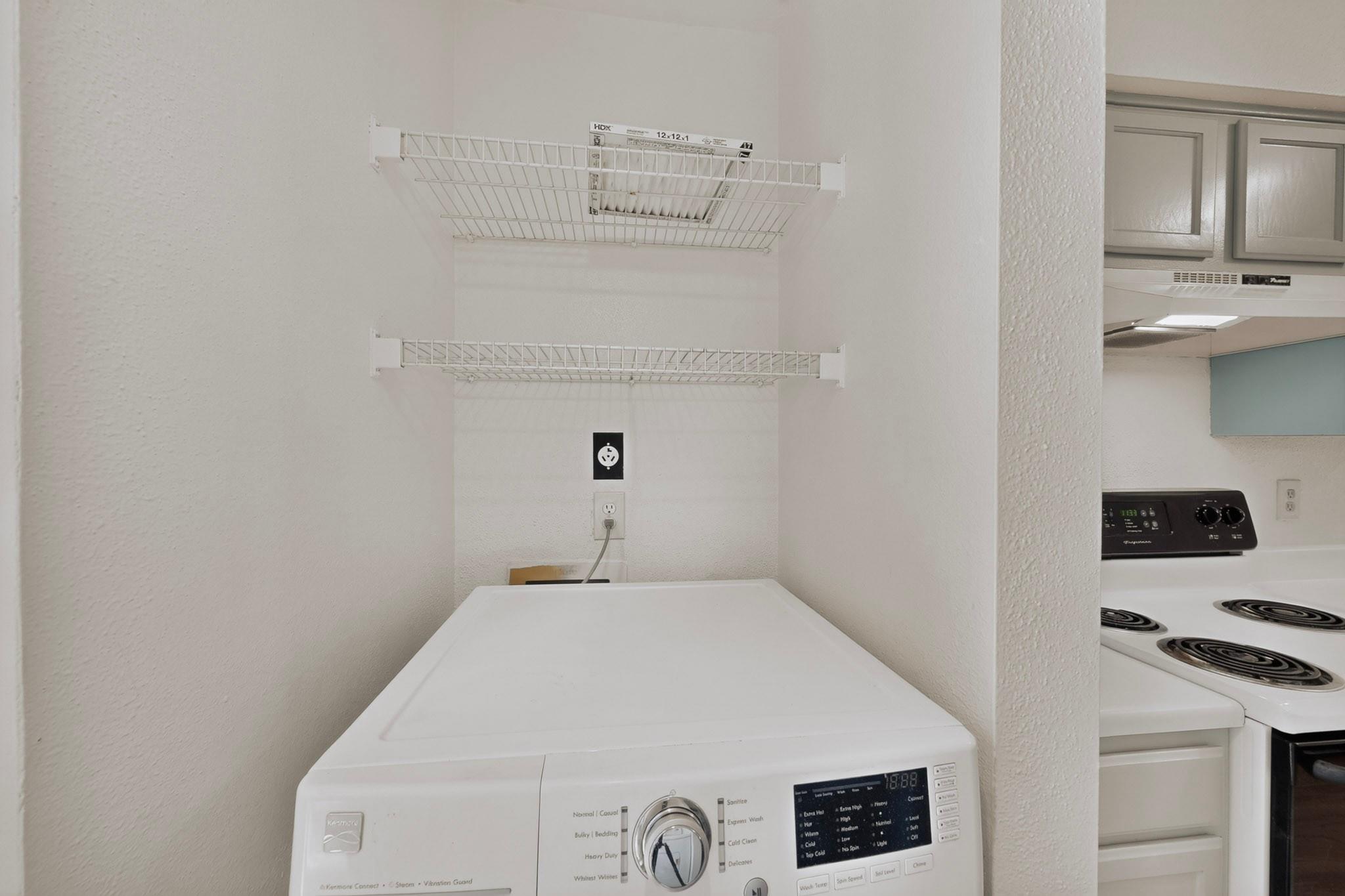 2450 Wickersham Ln #1008 Property Photo 38