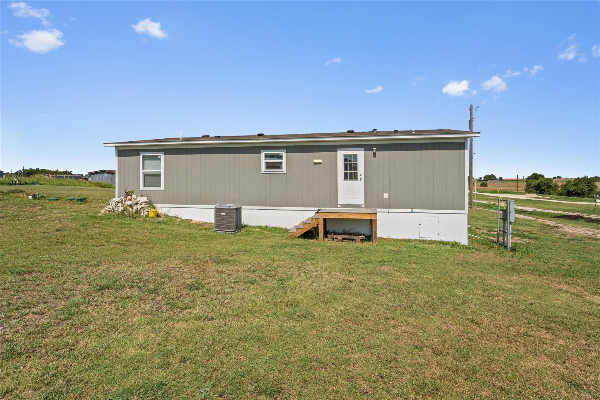 110 Pvr 965 Rd Property Photo 24