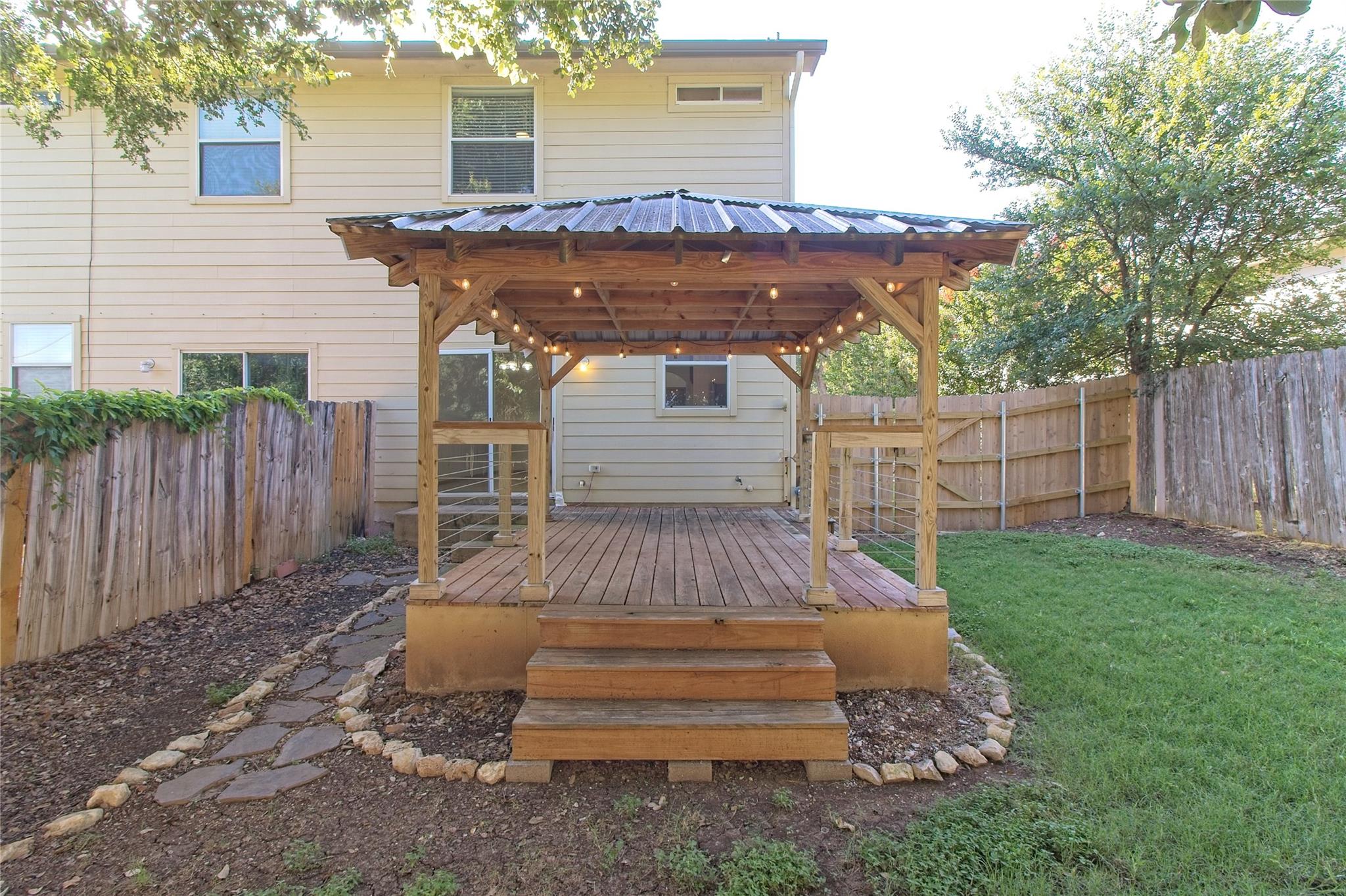 2903 Whisper Oaks Ln #a Property Photo 7
