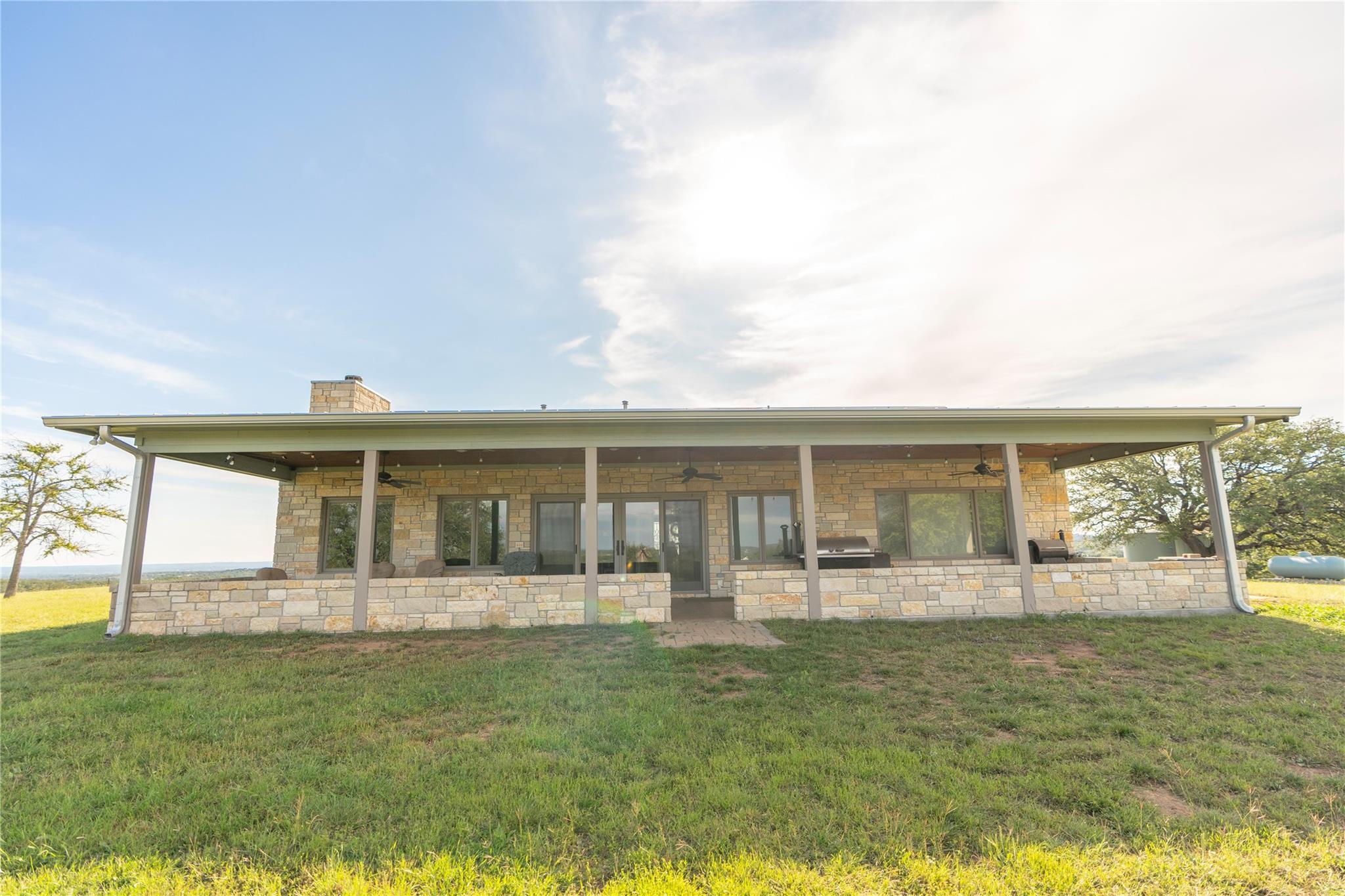 5068945 Property Photo 19