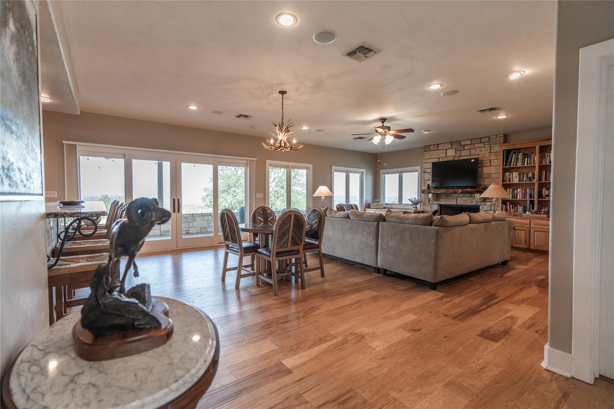5068945 Property Photo 26