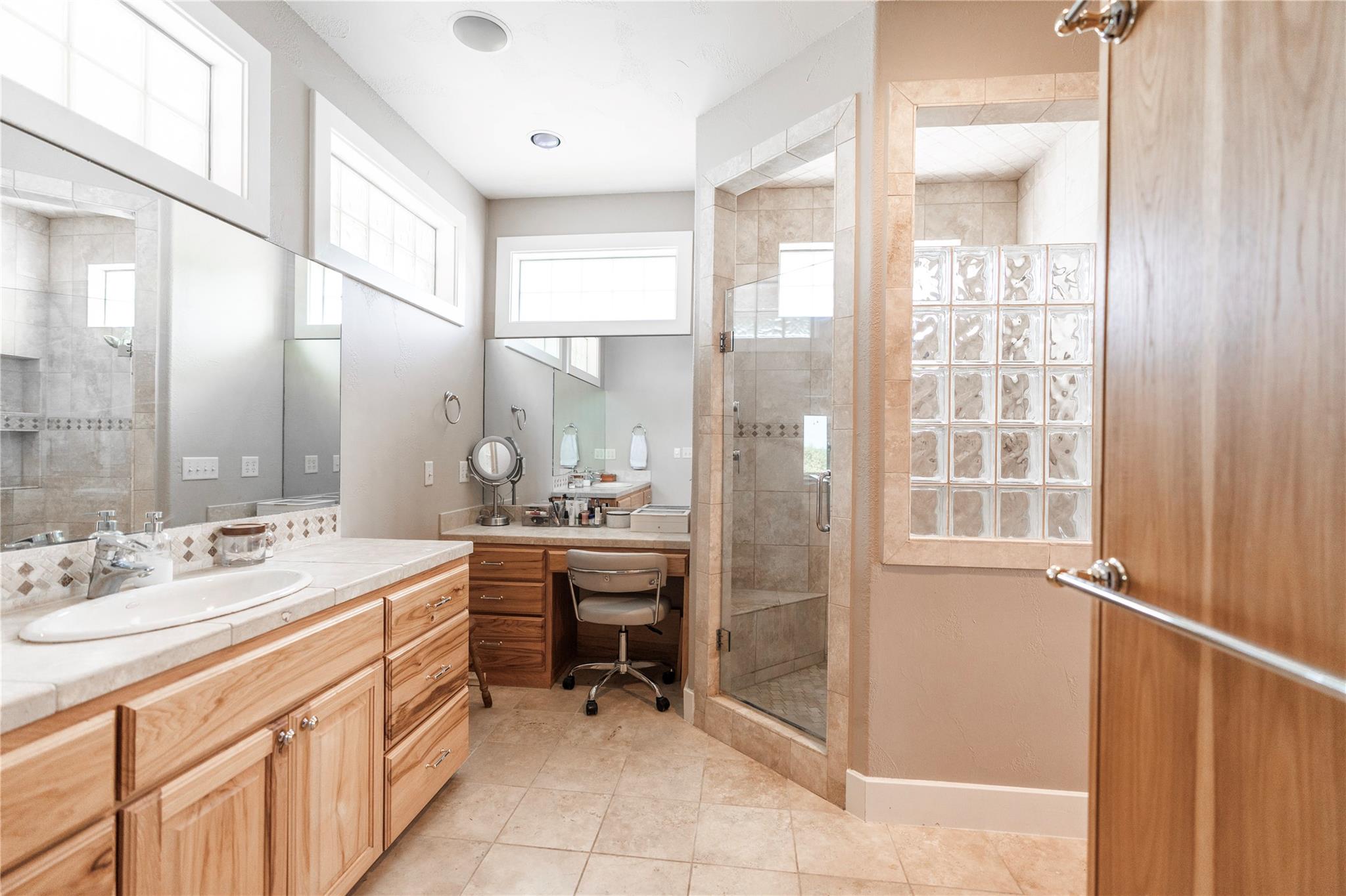 5068945 Property Photo 31