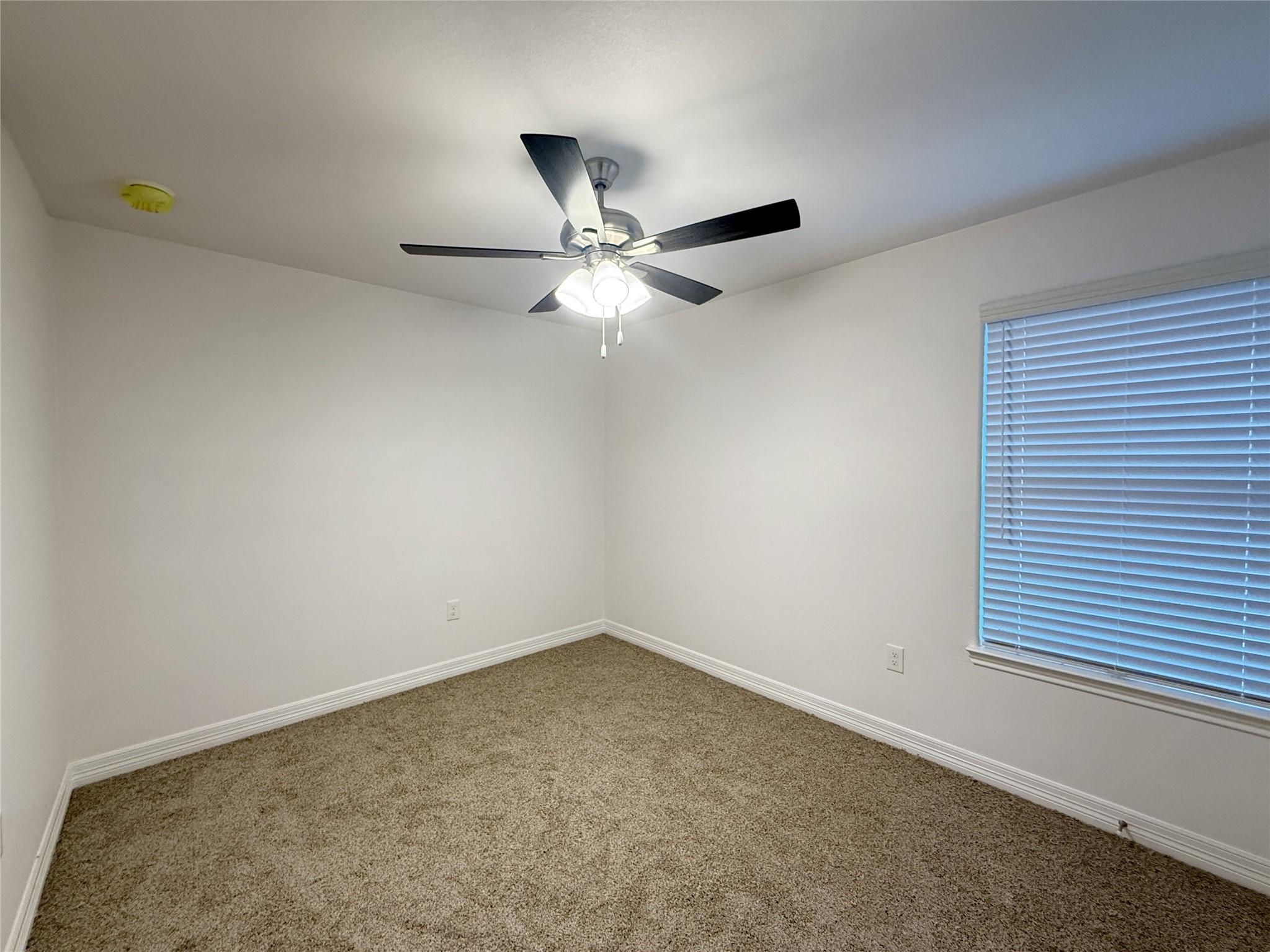 5242 Lassen Ln Property Photo 20
