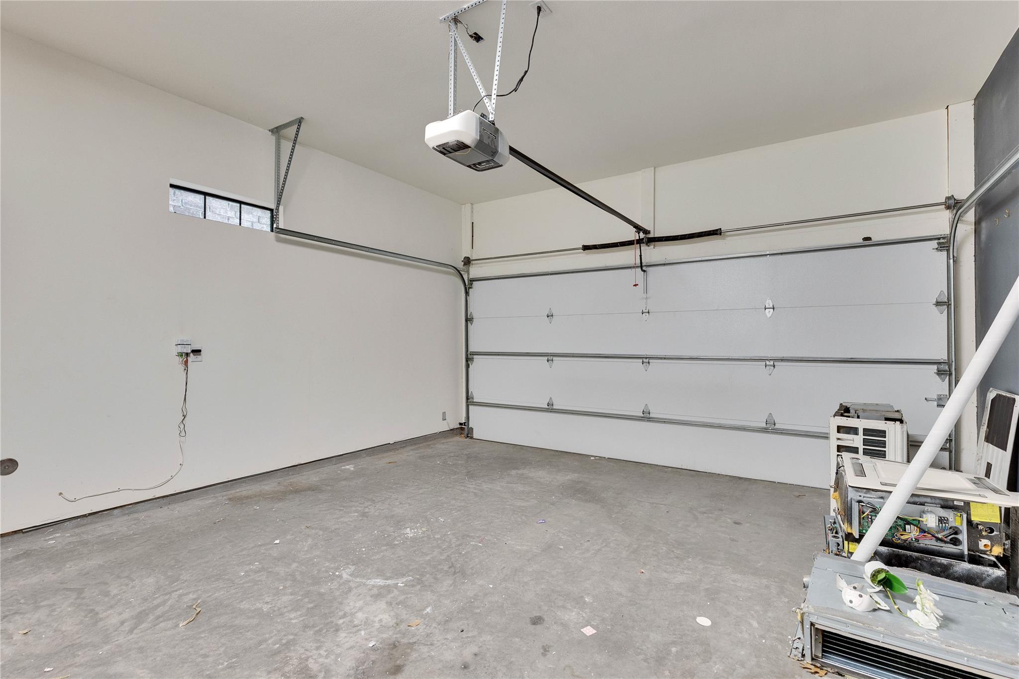 808 E Lydia St Property Photo 39
