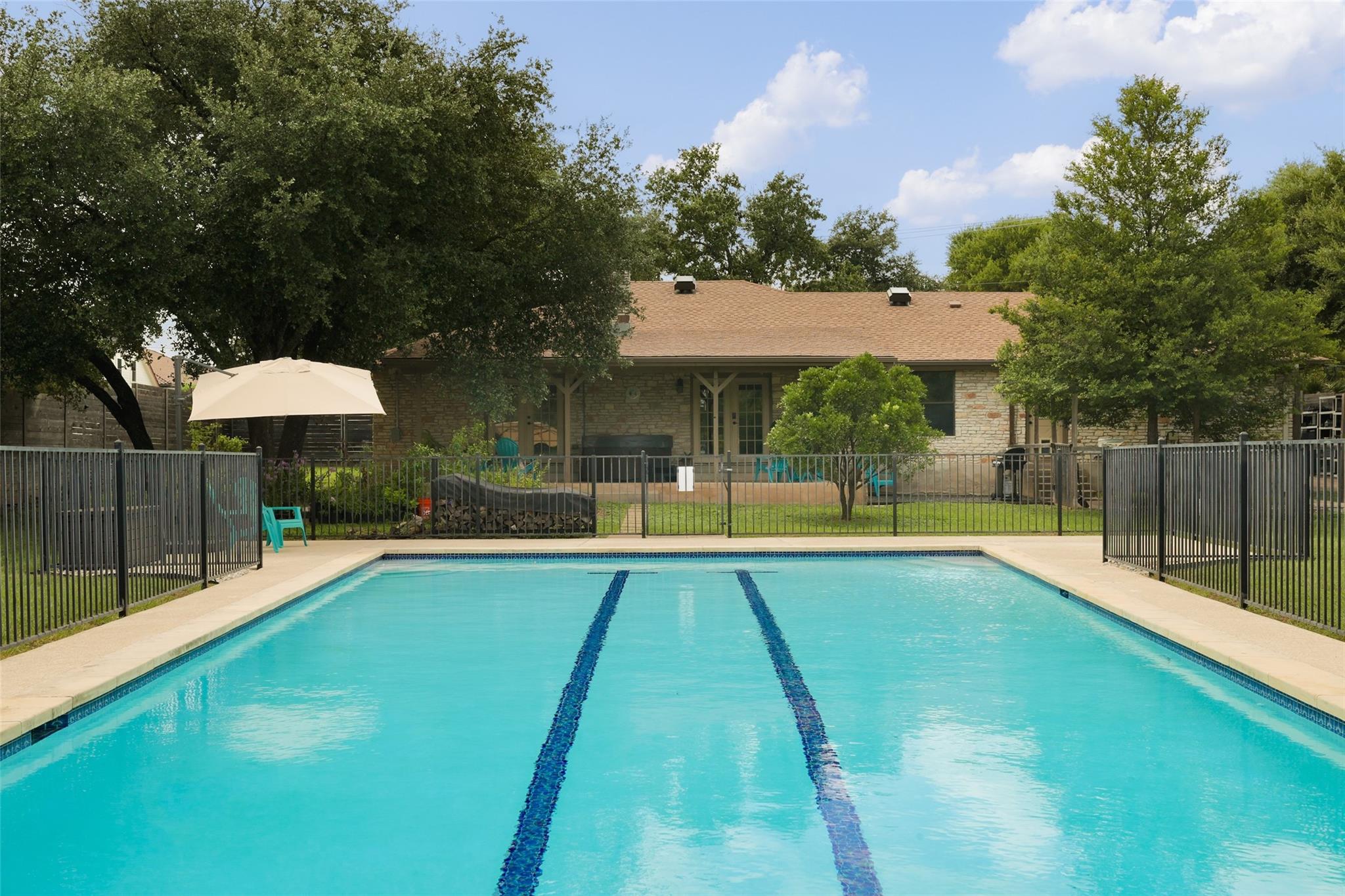 12227 Tanglewild Dr Property Photo 30