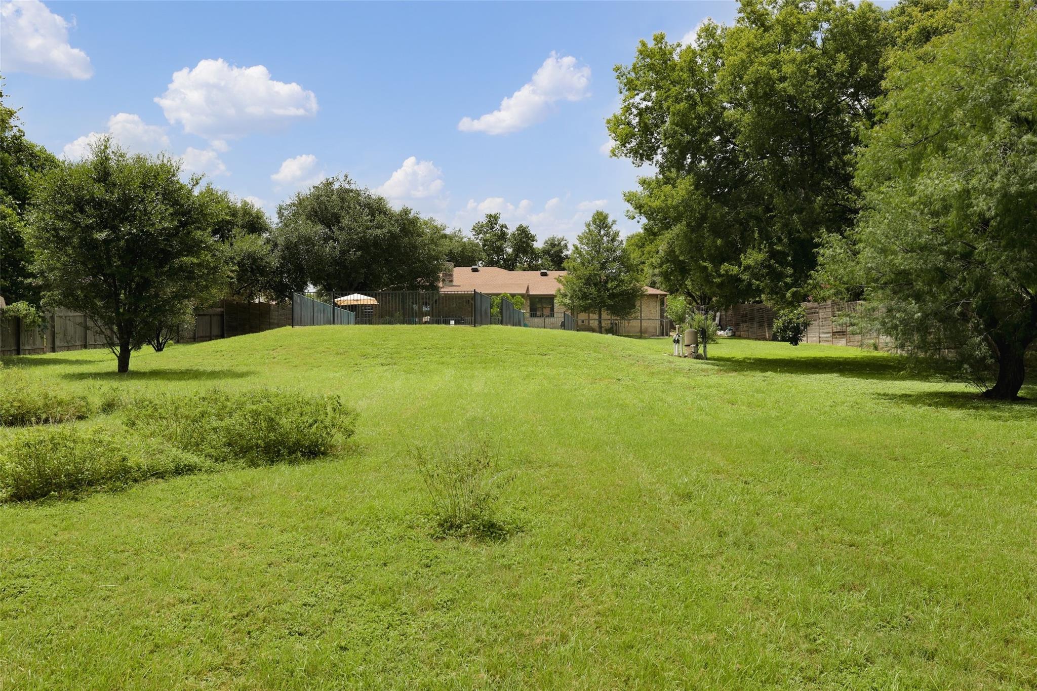 12227 Tanglewild Dr Property Photo 31