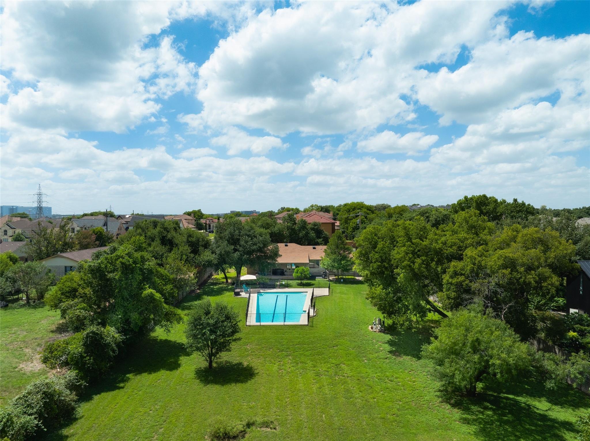 12227 Tanglewild Dr Property Photo 32