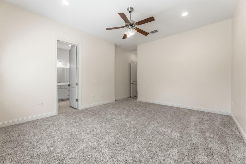 5209 Mandevilla Dr Property Photo 19