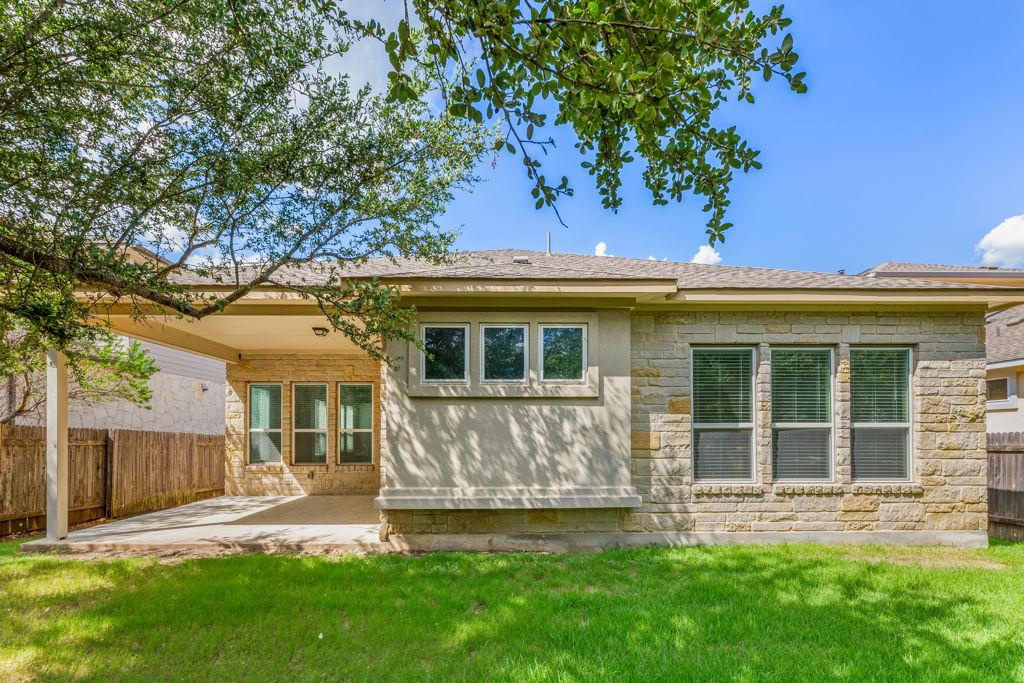 5209 Mandevilla Dr Property Photo 40