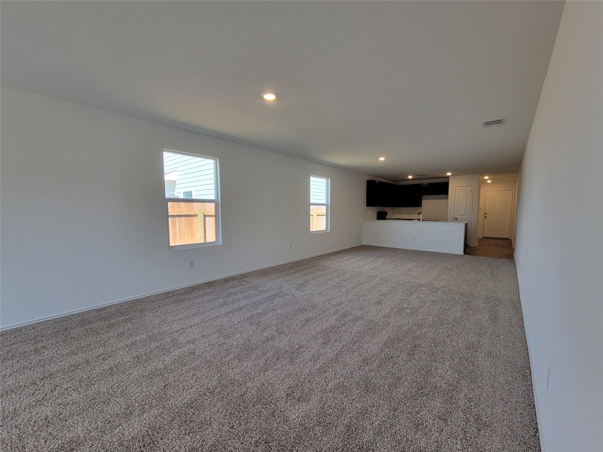 1215 Largemouth Ln Property Photo 12