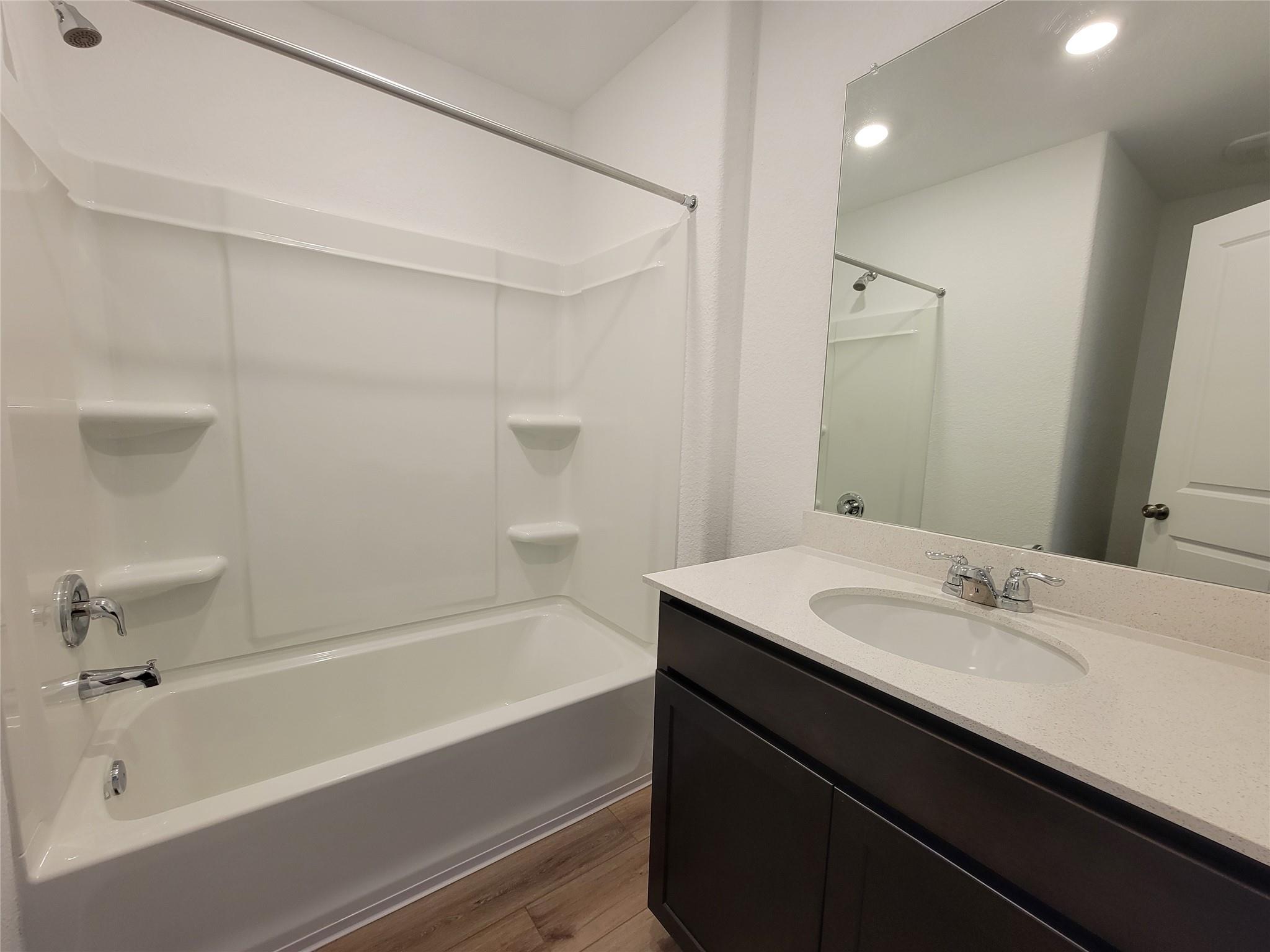 1215 Largemouth Ln Property Photo 15