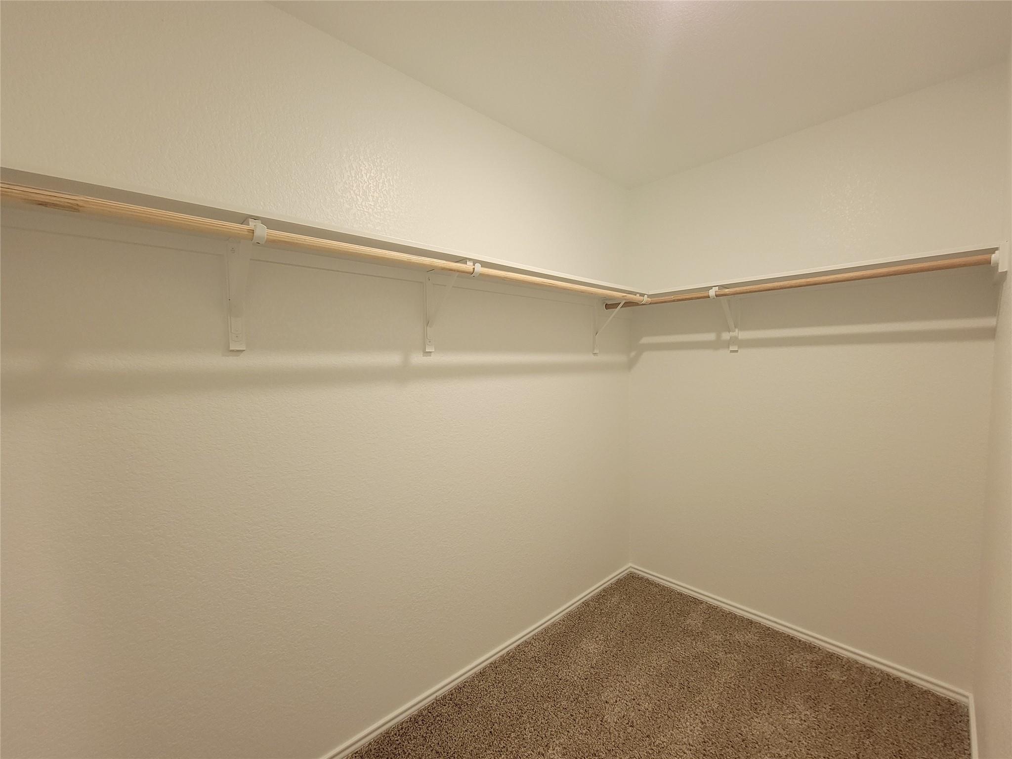 1215 Largemouth Ln Property Photo 24