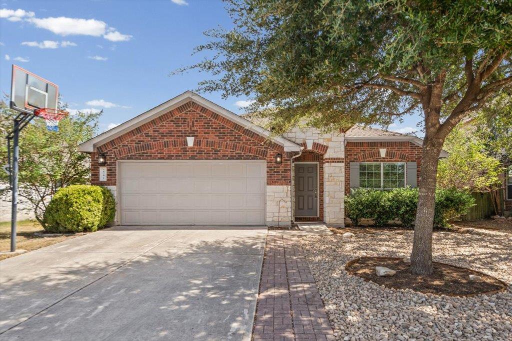 2341 Garlic Creek Dr Property Photo 2