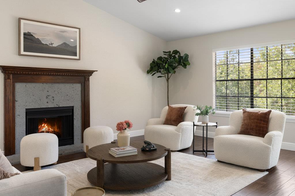 7812 Turquoise Trl Property Photo 2