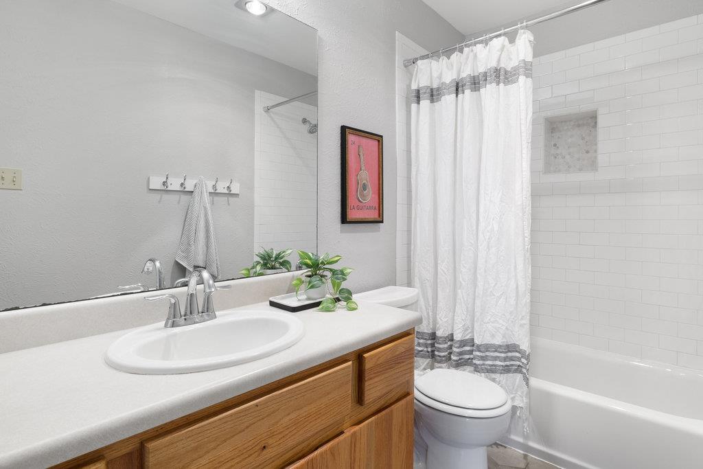 7812 Turquoise Trl Property Photo 17