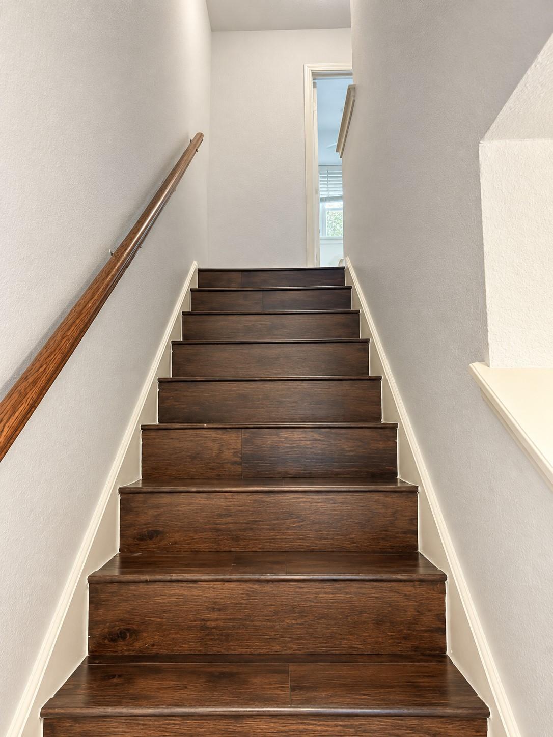 1015 E Yager Ln #129 Property Photo 13