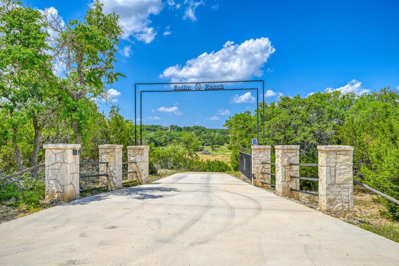 271-a Rollin N Ranch Rd Property Photo