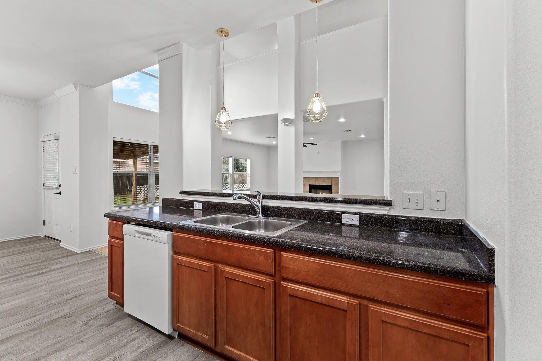 6700 Tulloch Way Property Photo 13
