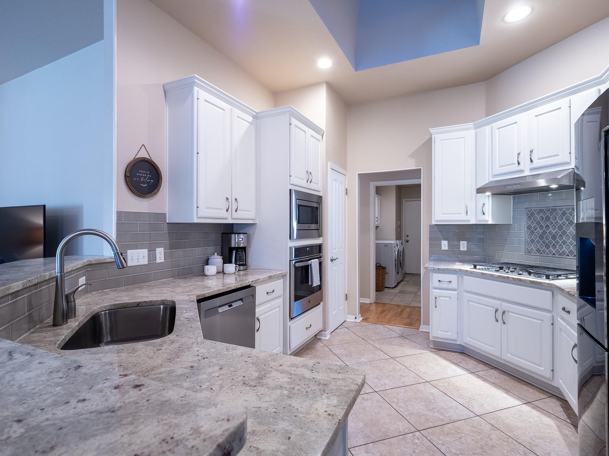 17200 Poncho Springs Ln Property Photo 11