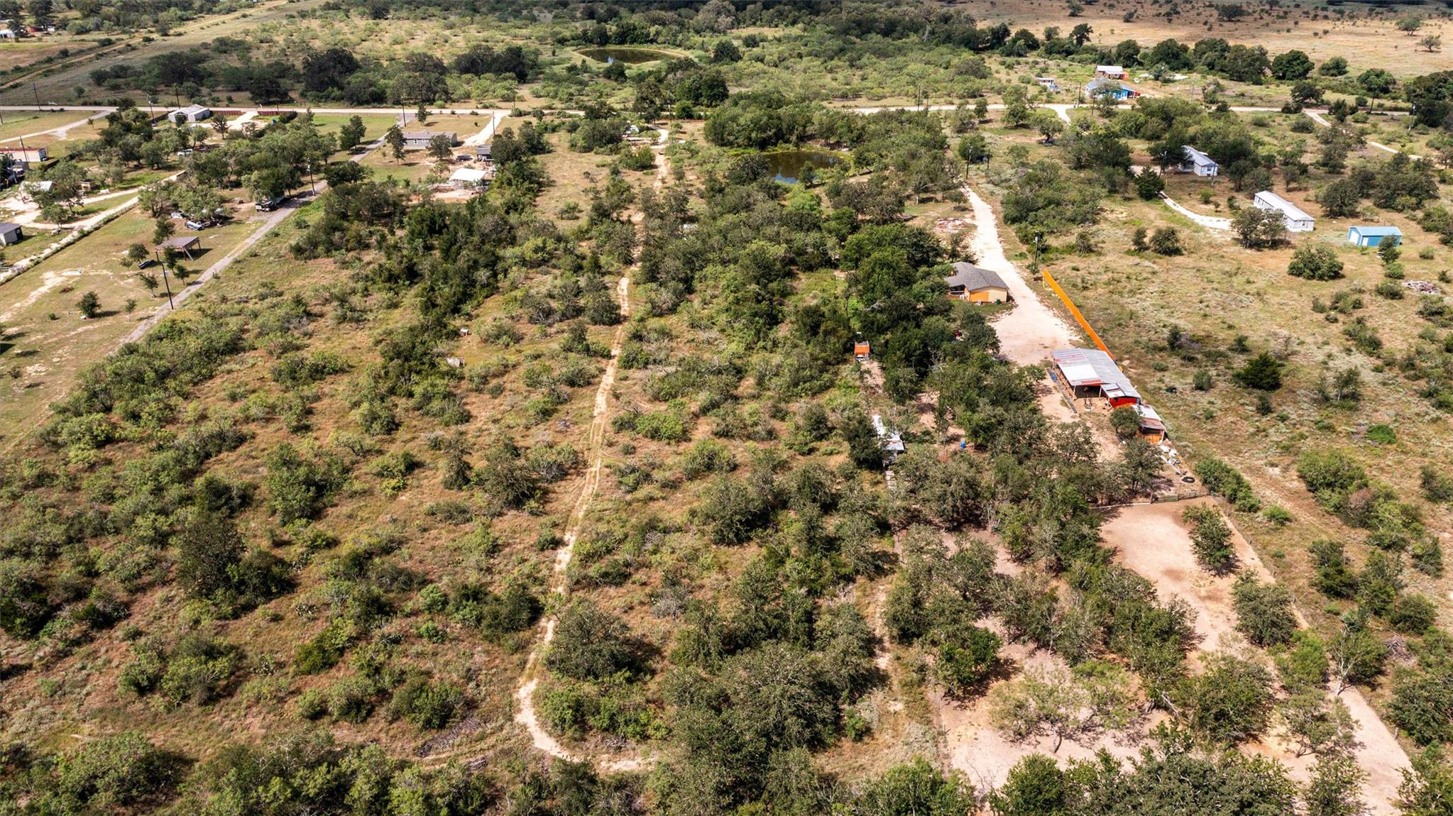 1411 Bugtussle Ln Property Photo 16