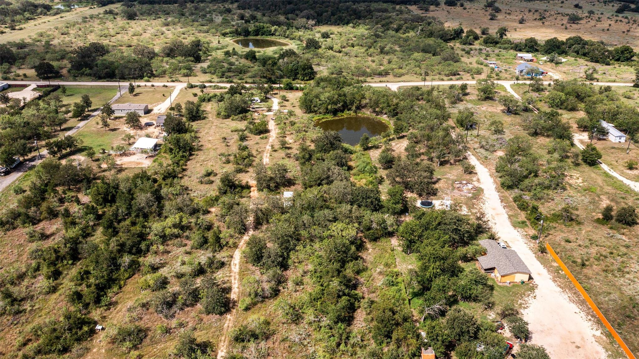 1411 Bugtussle Ln Property Photo 18