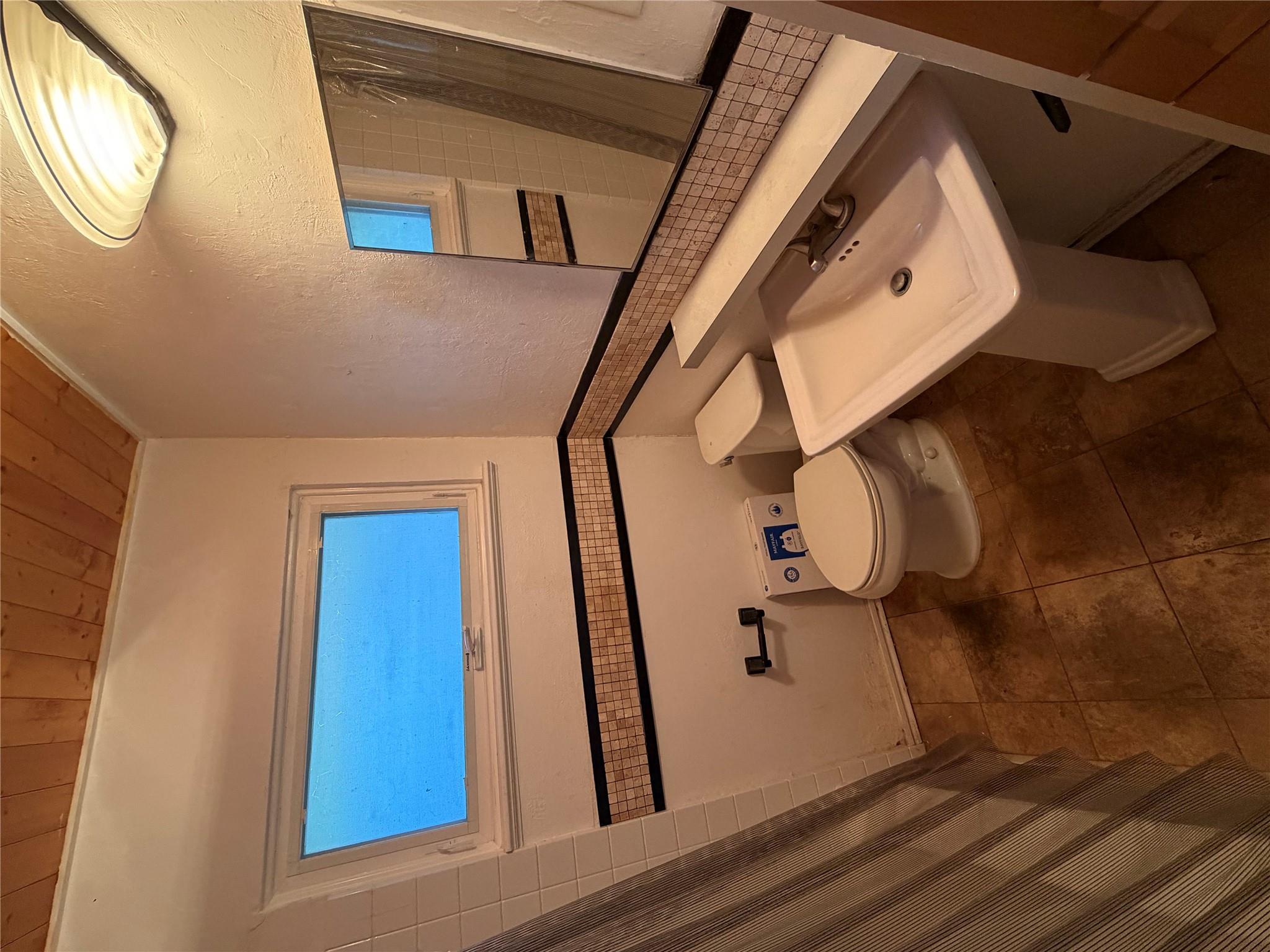 4907 W Market Dr Property Photo 7