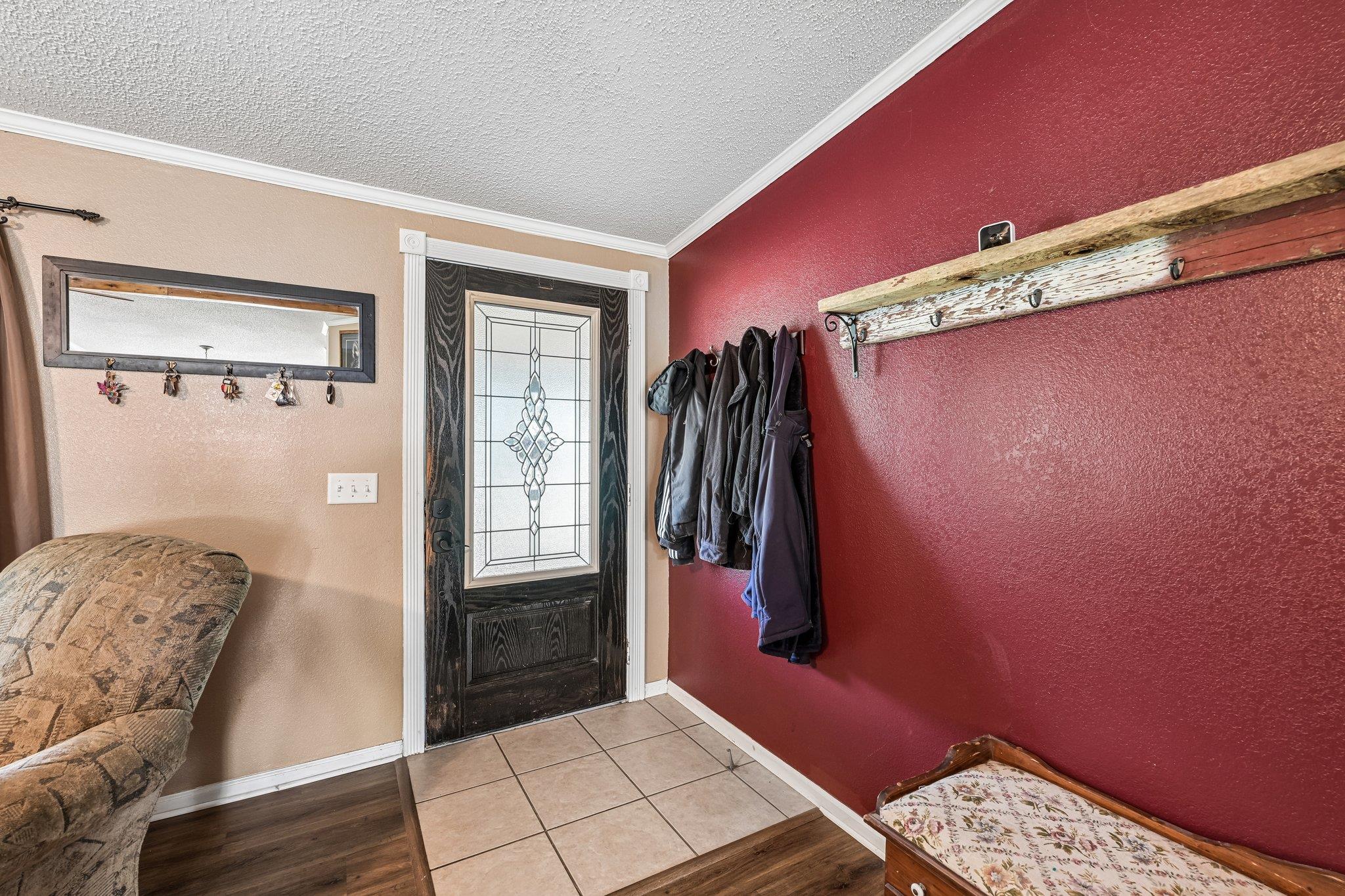 541 Hidden Oaks Dr Property Photo 4